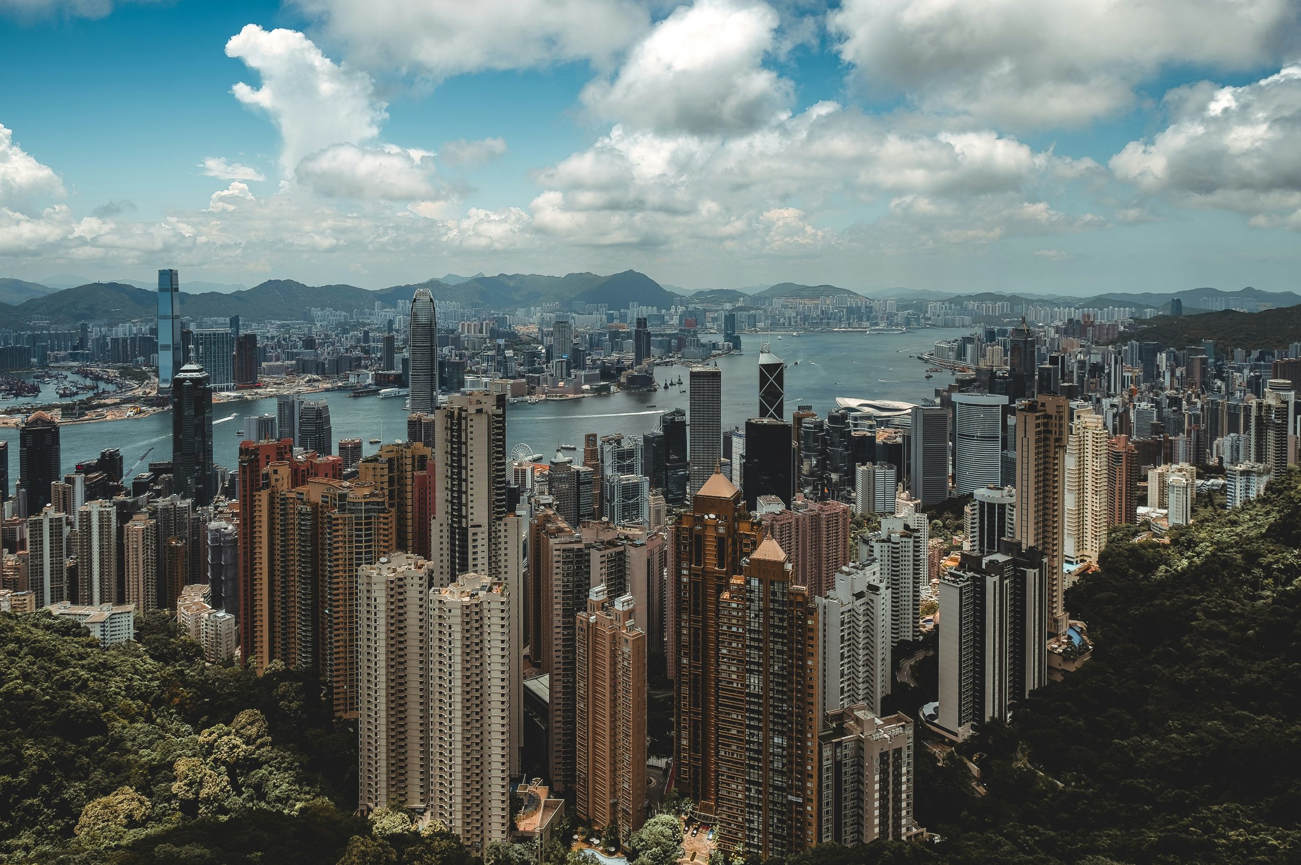 Hong Kong Set to Benefit as Family Office Hub Amid Surge in ESG Investments